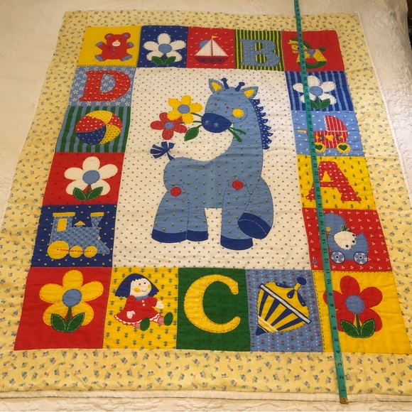 Coziest Vintage Children’s Quilt / Blankie - Picture 6 of 9